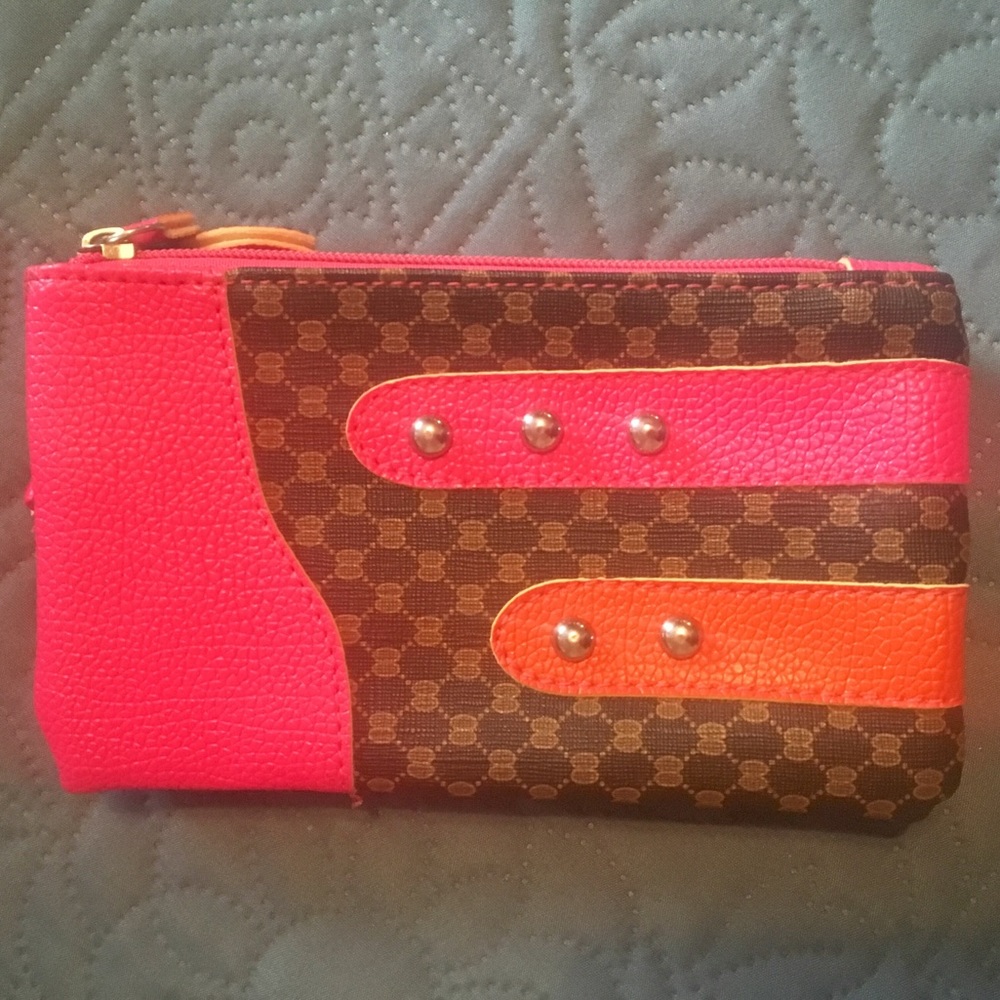 Double Zippered Wristlet
